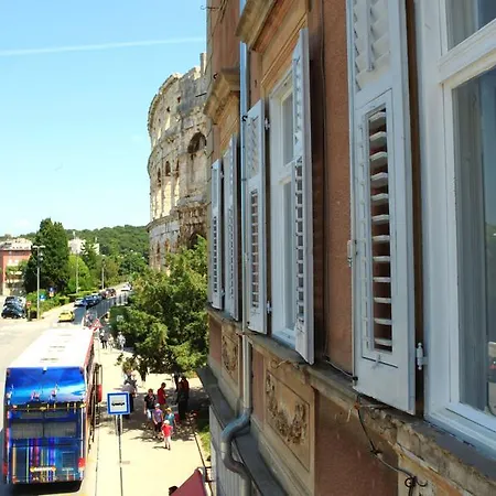 Appartamento Amphitheatre Premium With Seaview Pola