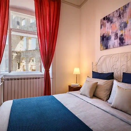 Amphitheatre Premium With Seaview Apartament Pula