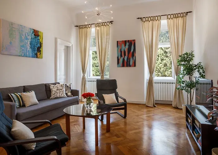 Amphitheatre Premium With Seaview *