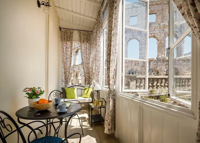 Appartement Amphitheatre Premium With Seaview Pula